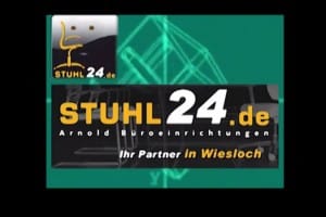 DJ Benny gibt in der Disco T 1 in Mühlhausen Partys