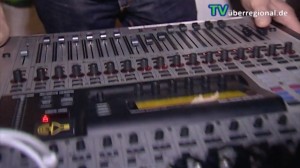 schall und licht, mike wolf, beschallung, eventservice, discobeleuchtung, sänger buchen, band mieten,