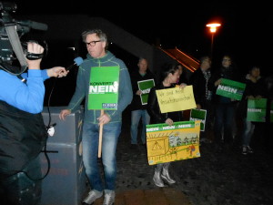 Heute am Montag ab 17 Uhr - Demonstation gegen den großen Konverterbau in Waghäusel vor dem Rathaus in der Gymnasiumstrasse 1