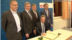 Günther Hermann Oettinger EU Kommissar - Dr. Stephan Harbarth Bundestag - Karl Klein Landtagsabgeordneter- Hans-Dieter Weis Bürgermeister - in Dielheim Horrenberg - Filmbeitrag Nr. 1 - Kurzfassung -