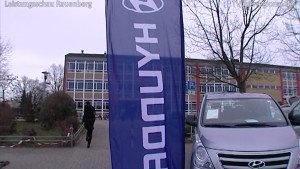 Reilinger 2. Nachtumzug Filmproduktion wird unterstützt durch Autohaus Ranaldi -Hyundai