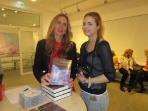 VIERNHEIM - Metropolregion - unbegrenztes Glück und grenzenlose Erkenntnisse durch neues Denken - Dr. Jürgen Bayer erläutert seine Nichtrelativitätstheorie - Dieter Augstein - TVüberregional - Oliver Döll - Künstleir Viernheim - Kraichgau Regional - Onlinefernsehen - Werbevideoproduktion - Onlinewerbung