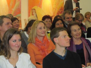 VIERNHEIM - Metropolregion - unbegrenztes Glück und grenzenlose Erkenntnisse durch neues Denken - Dr. Jürgen Bayer erläutert seine Nichtrelativitätstheorie - Dieter Augstein - TVüberregional - Oliver Döll - Künstleir Viernheim - Kraichgau Regional - Onlinefernsehen - Werbevideoproduktion - Onlinewerbung