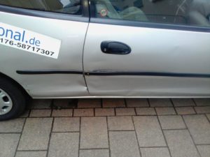Mazda 323 an Bastler zu verkaufen 700 Euro VHB Motor einwandfrei ohne Ölverbrauch St. Leon Rot
