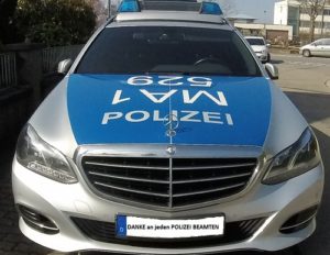 Hockenheim Rhein-Neckar-Kreis: Mehrere geparkte Fahrzeuge bei Unfall beschädigt, hoher Sachschaden