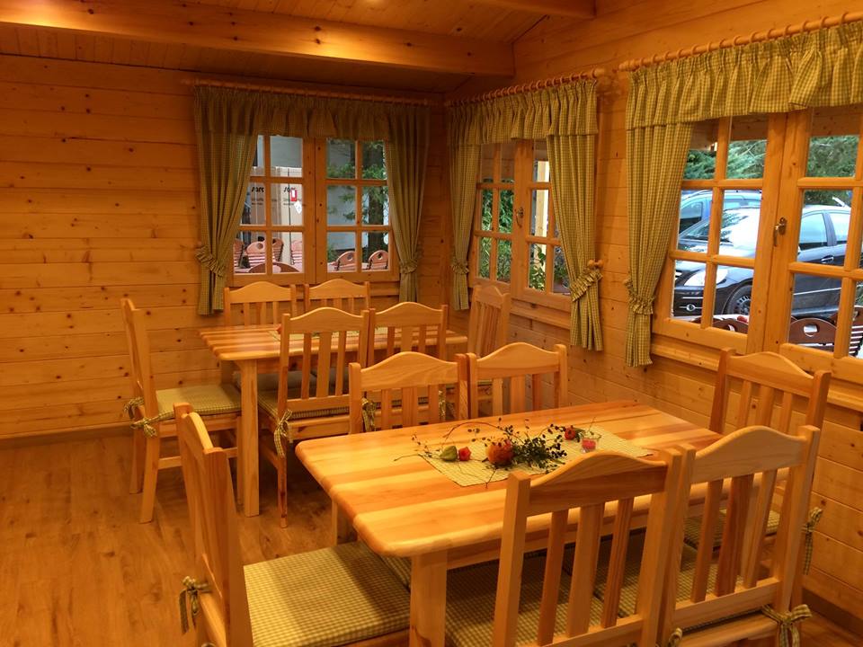 Freudensprungs Kaffeestadl, ‎Hüttenabend mit Fondue