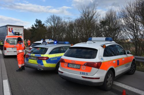 Autobahn, Polizei, Notarzt