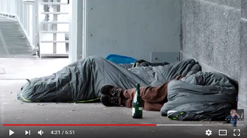 Spendenübergabe an Kältebus für Obdachlose
