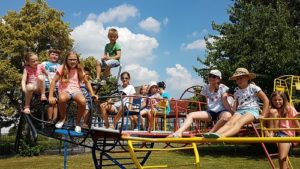 Spielplatztester, Spielplatzaktion war voller Erfolg, Kinder testeten in Kirrlach