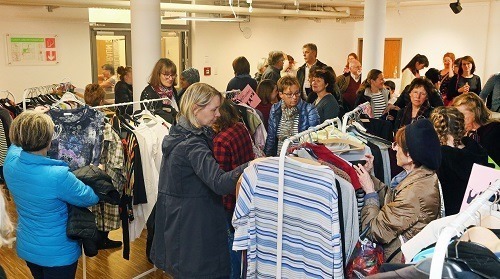 Hockenheim, Kleidertauschparty mit Vortrag