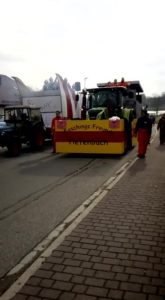 Tairnbach, Fastnachtumzug, Fasching auf der Höhe der Cocktailmixbox Bar (17)