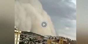 Gewaltiger Sandsturm wütet in Ankara, Türkei