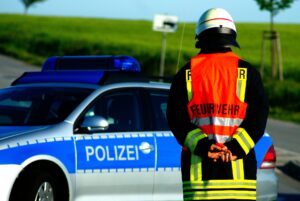 Neulußheim: Auffahrunfall aufgrund Unachtsamkeit - zwei verletzte Personen