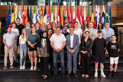 Jugendgemeinderat Hockenheim besucht den Europaabgeordneten Daniel Caspary (CDU) im Europäischen Parlament in Straßburg