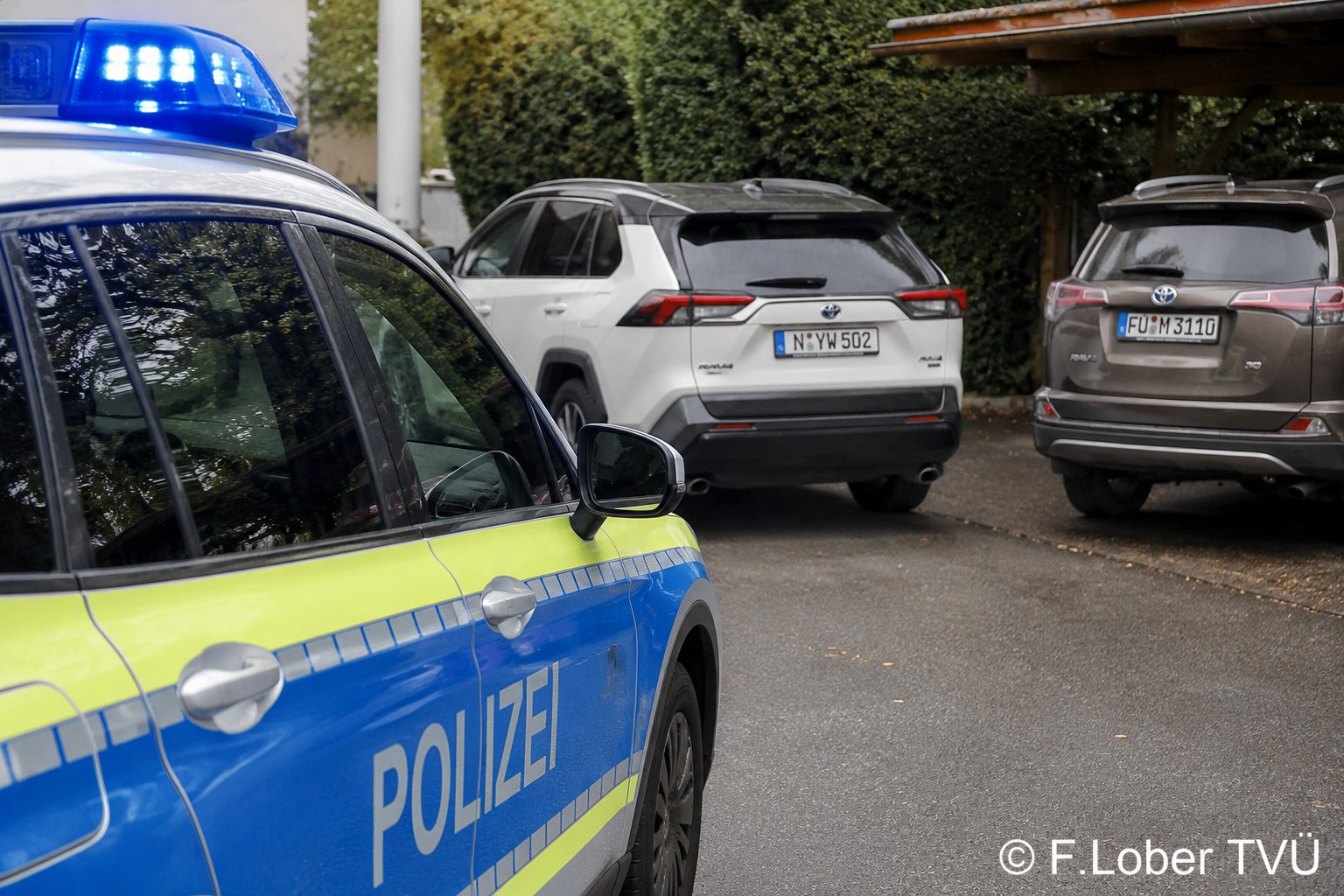 Zwei Toyota entwendet