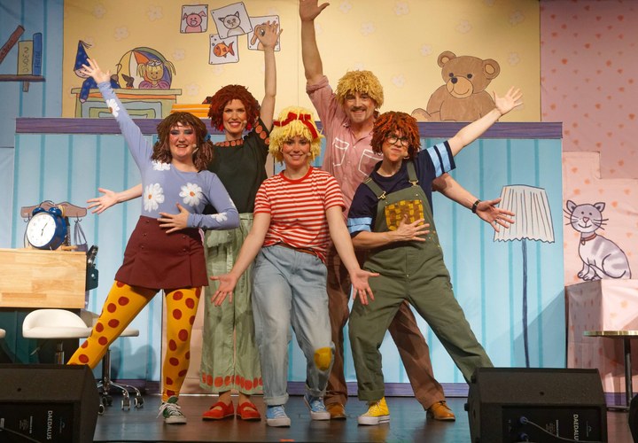 Darstellerinnen und Darsteller des Kindermusicals „Conni – Das Musical!“