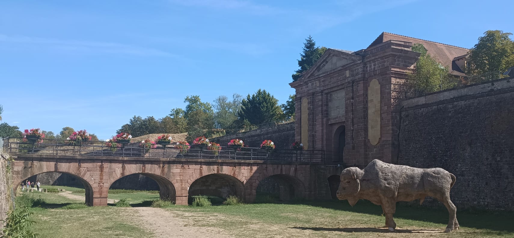 Brücke und befestigte Stadttoranlage, Foto Thorsten Krings