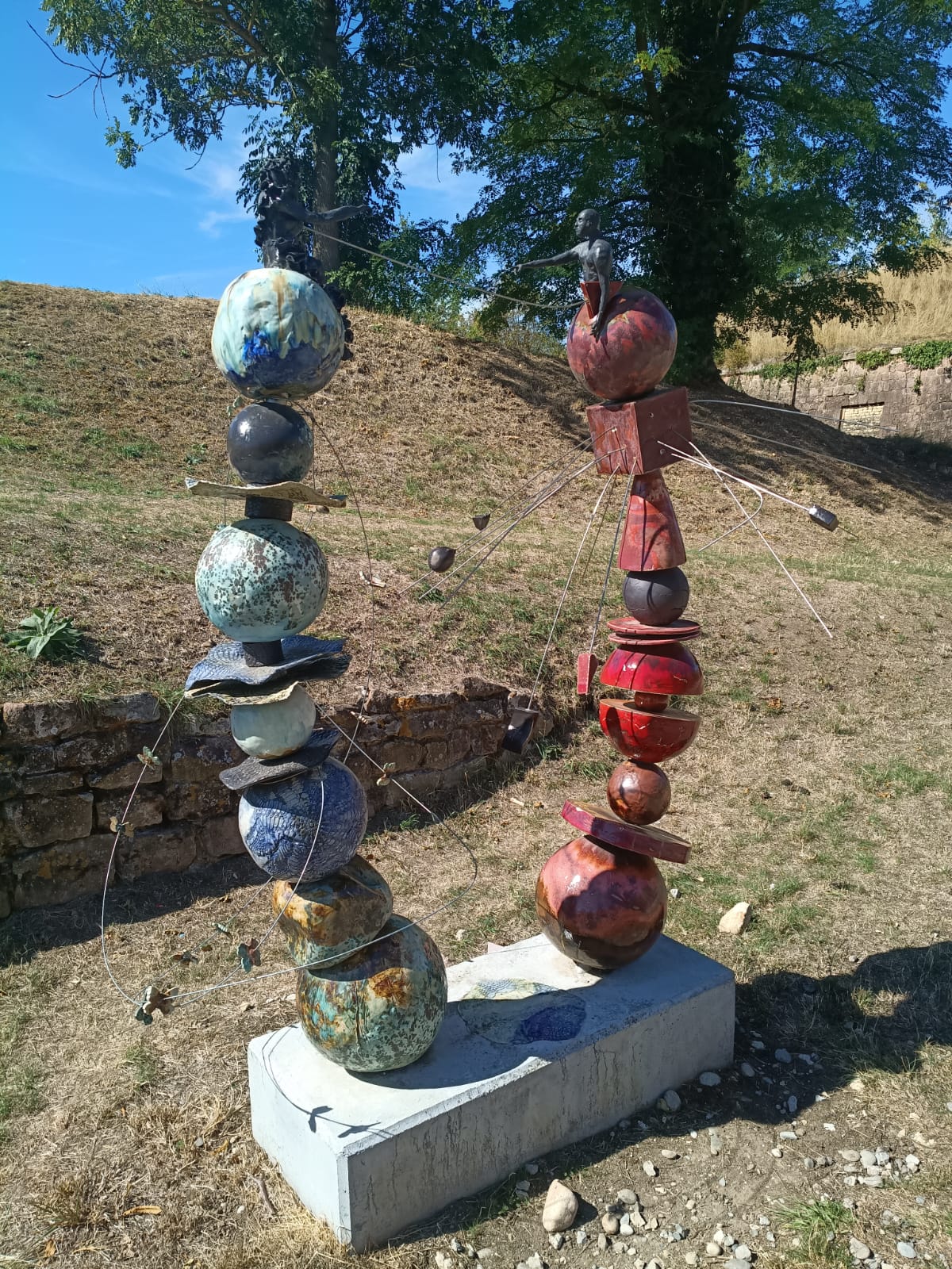Skulptur im Bereich der historischen Festung, Foto Thorsten Krings